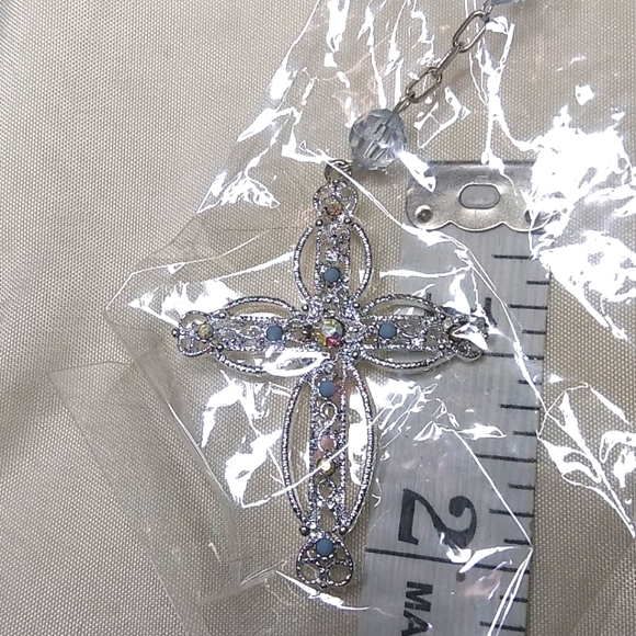 Cross Necklace - Picture 7 of 8